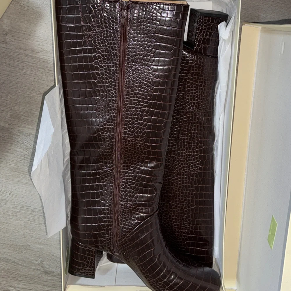 Elegant Brown Croc-Embossed Knee-High Boots